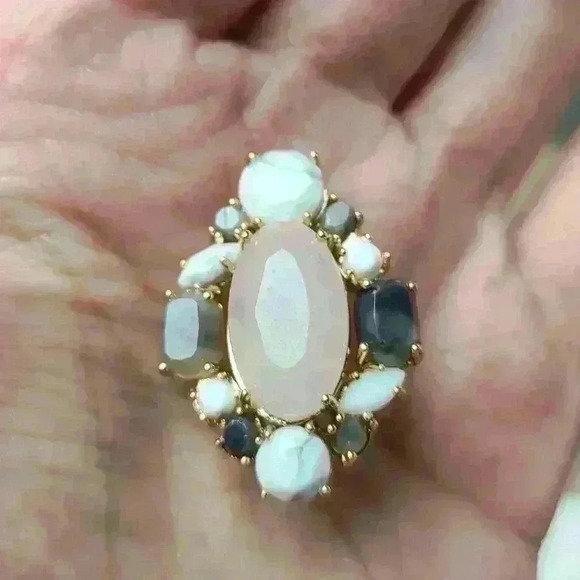 Vintage rose quartz muilt stones gold tone statement earrings - Picture 7 of 17